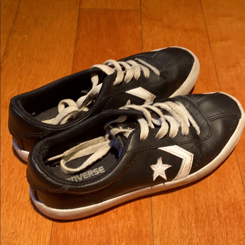 Boys Converse Sneat